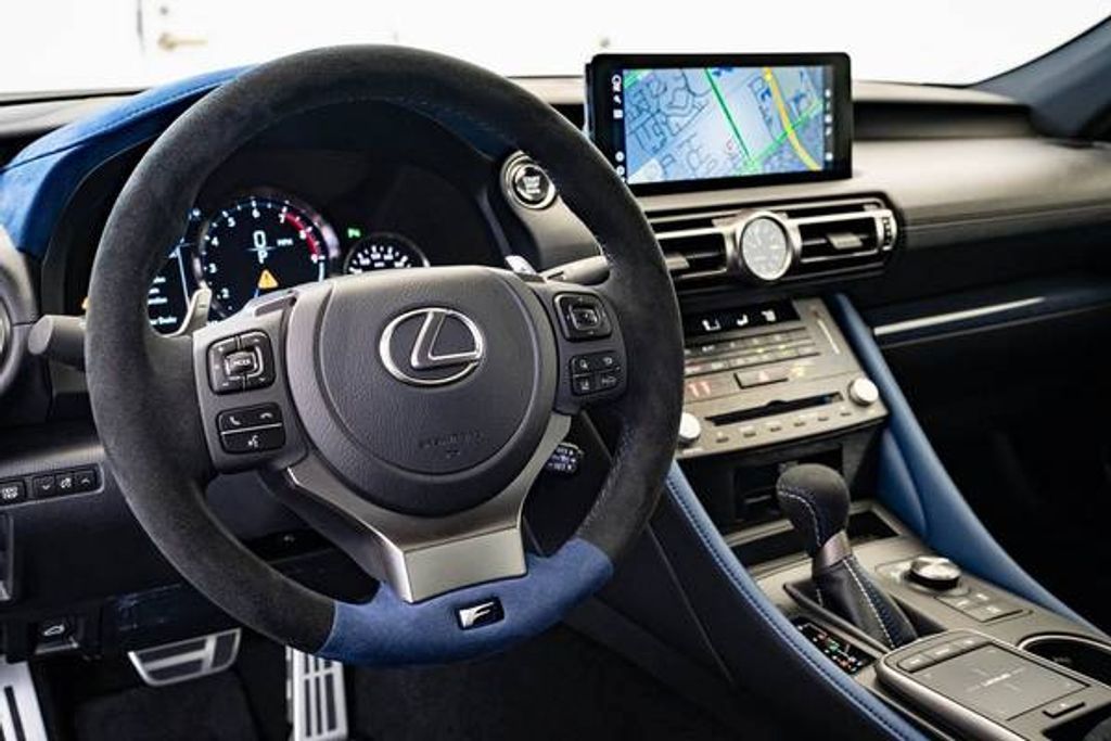 2024 LEXUS RC - photo 4