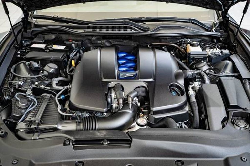 2024 LEXUS RC - photo 33