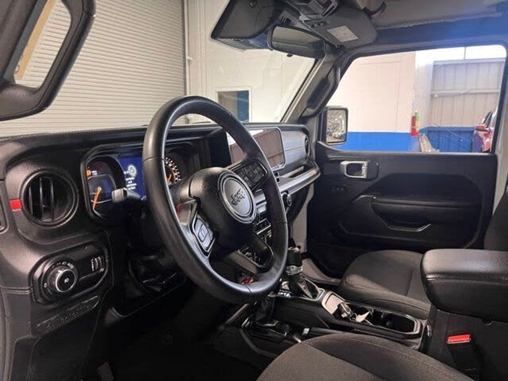 2024 JEEP Wrangler - photo 22